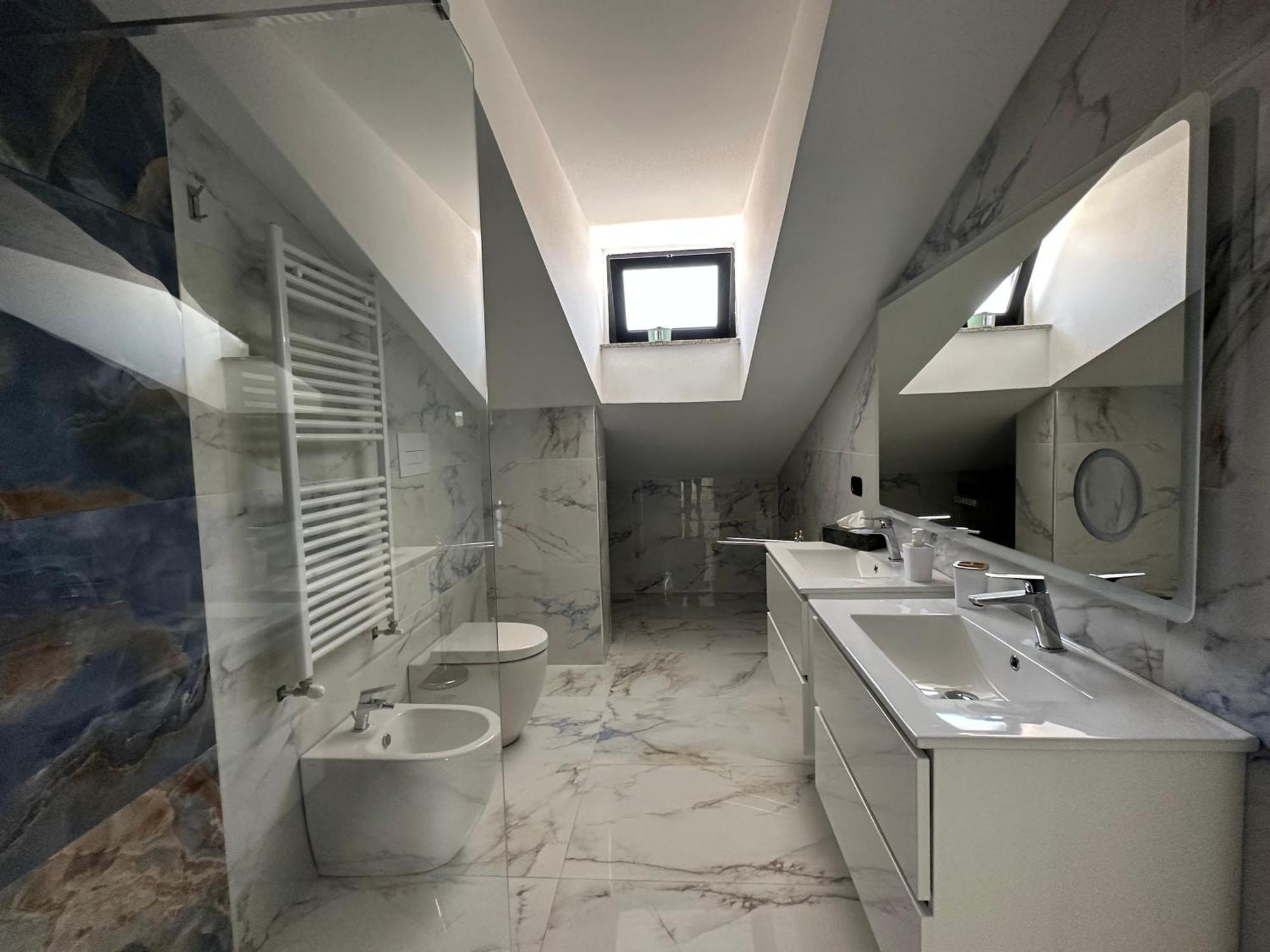מלון ביאנקו Alba Exclusive Place מראה חיצוני תמונה